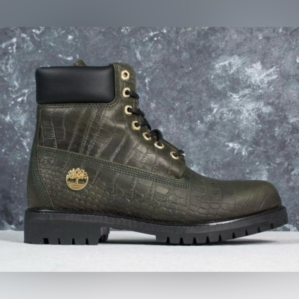 Timberland LIMITED RELEASE Exotic Green Serpent 6” Leather Boots Men's Size 11.5